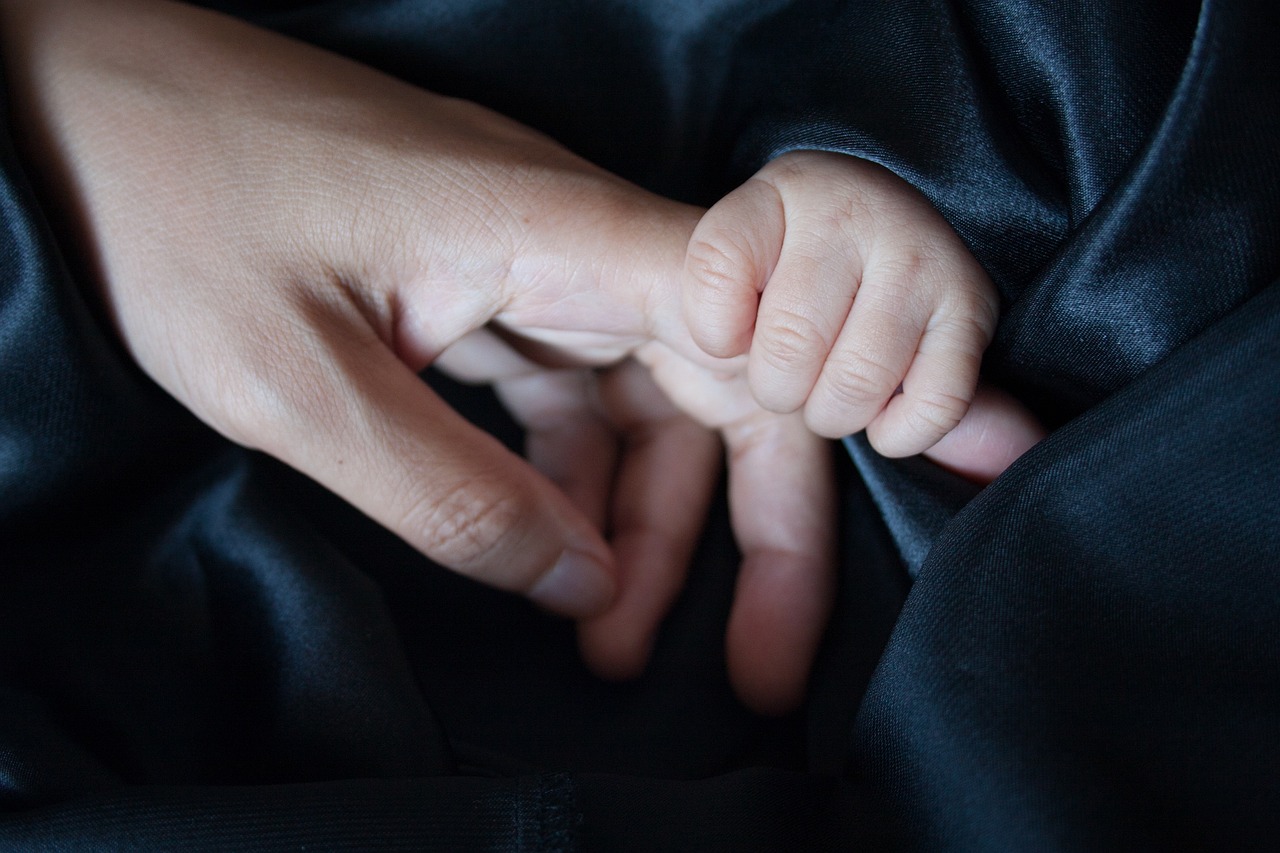 看護師が子育てとの両立を成功させるためのポイントは？